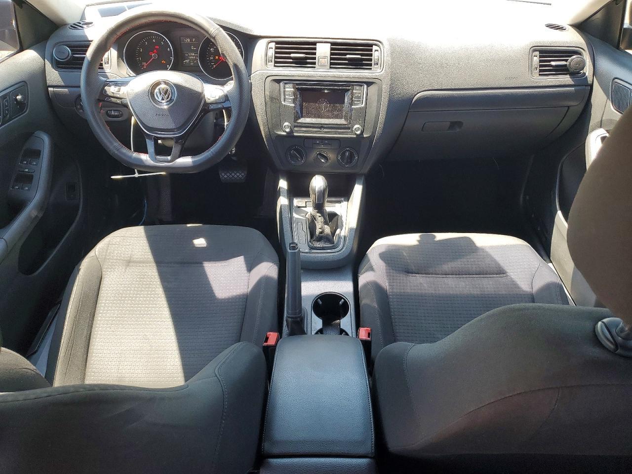 2016 VOLKSWAGEN JETTA