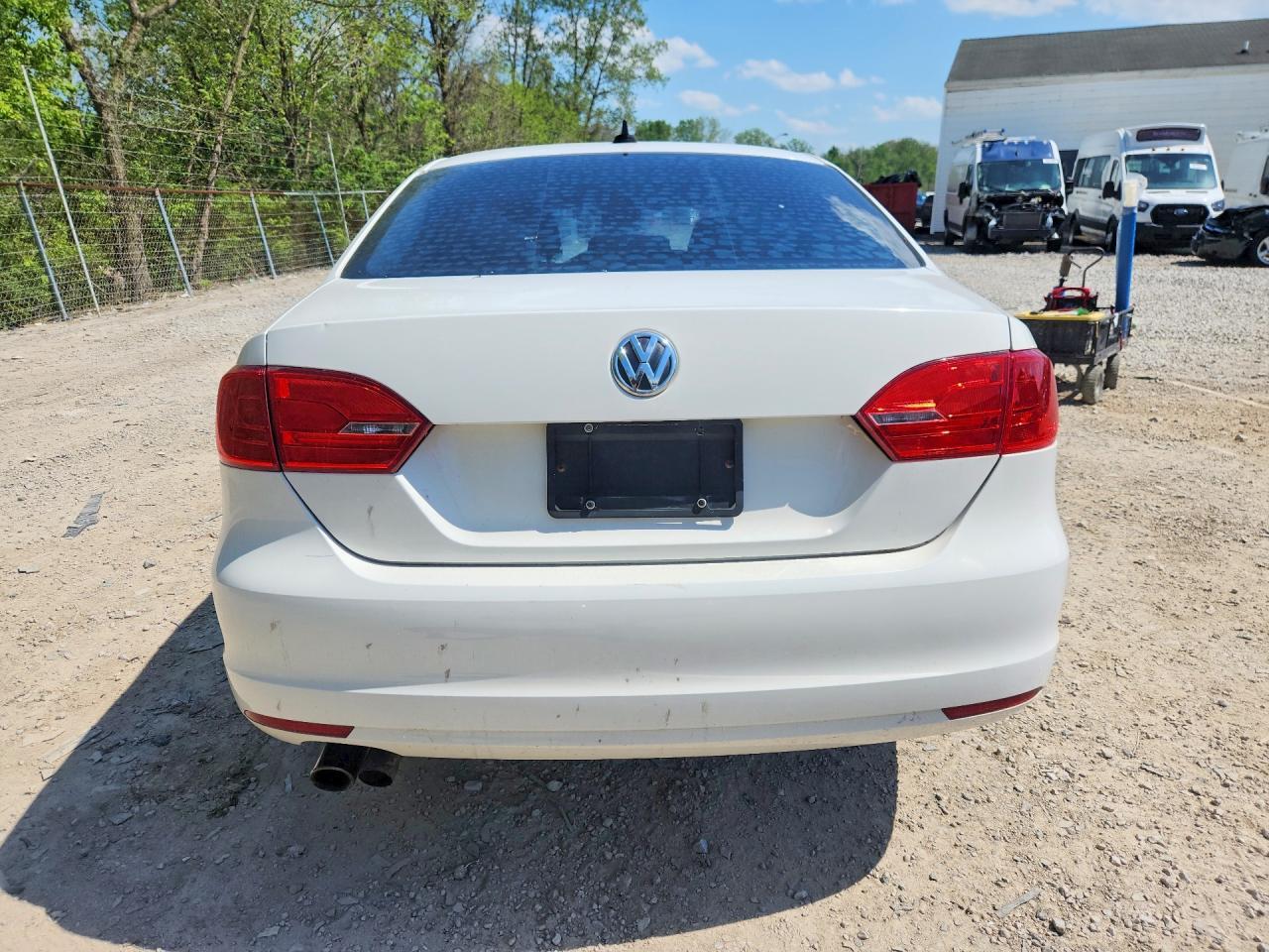 2012 VOLKSWAGEN JETTA