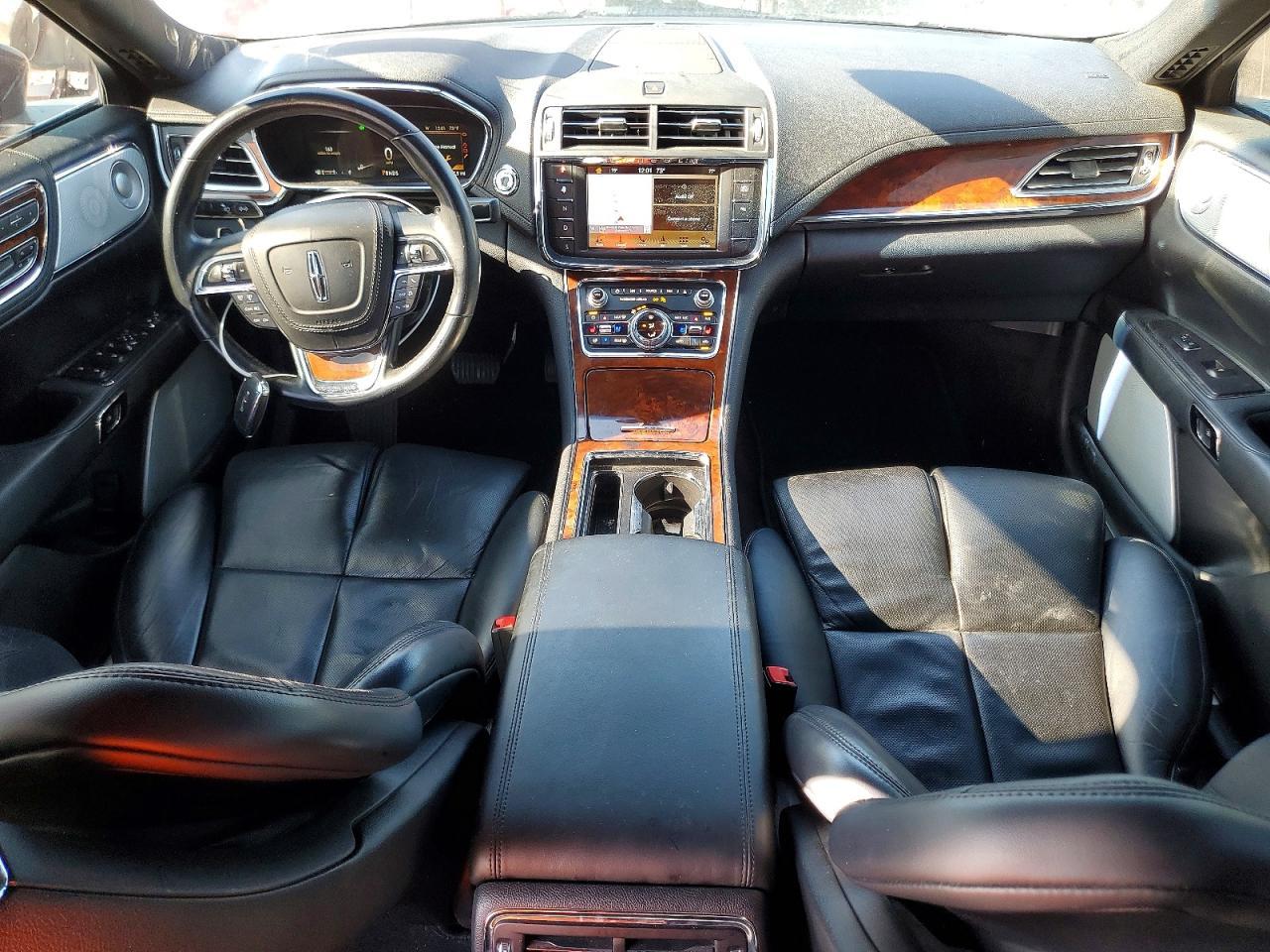 2017 LINCOLN Continental