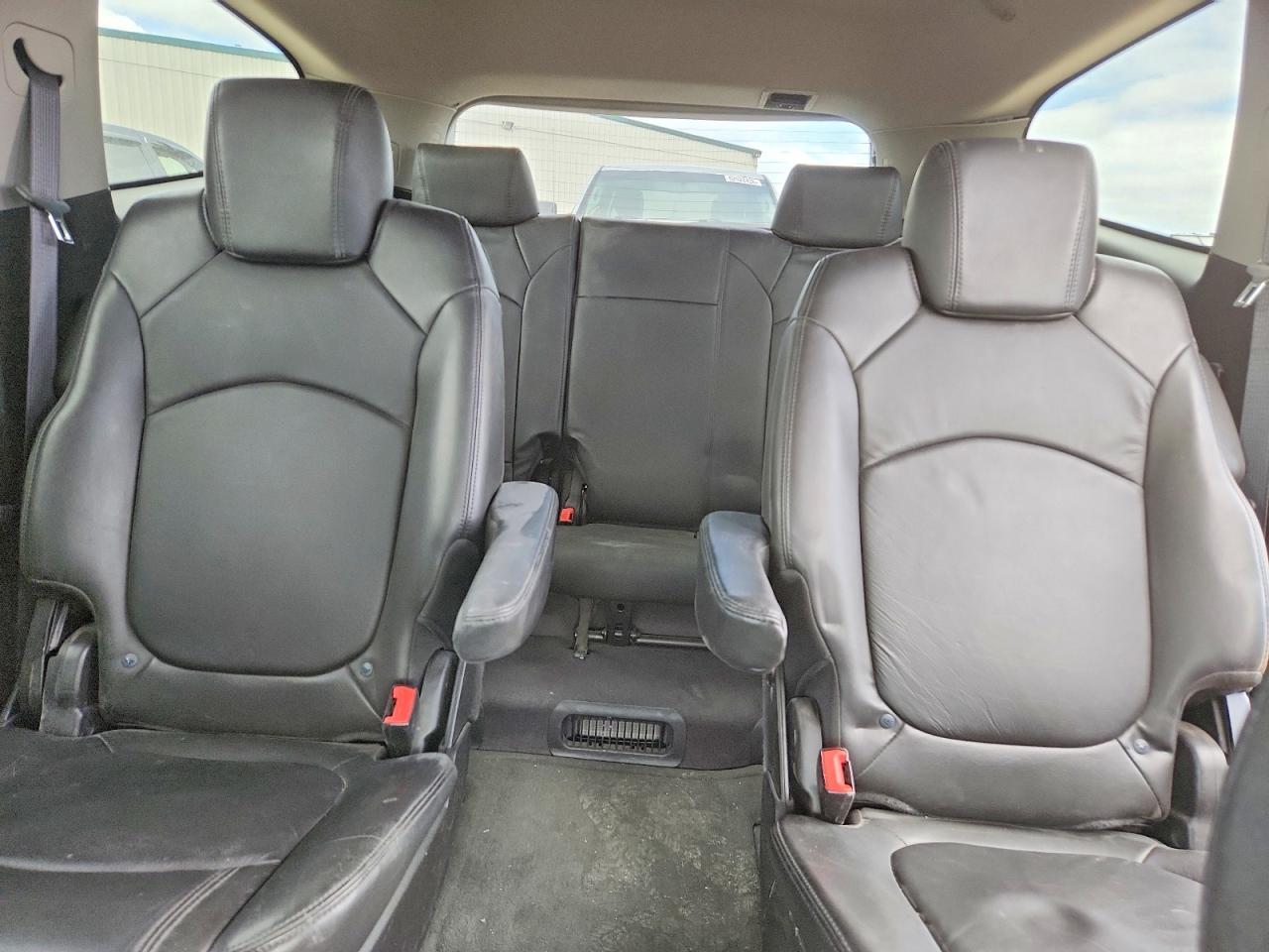 2010 CHEVROLET TRAVERSE