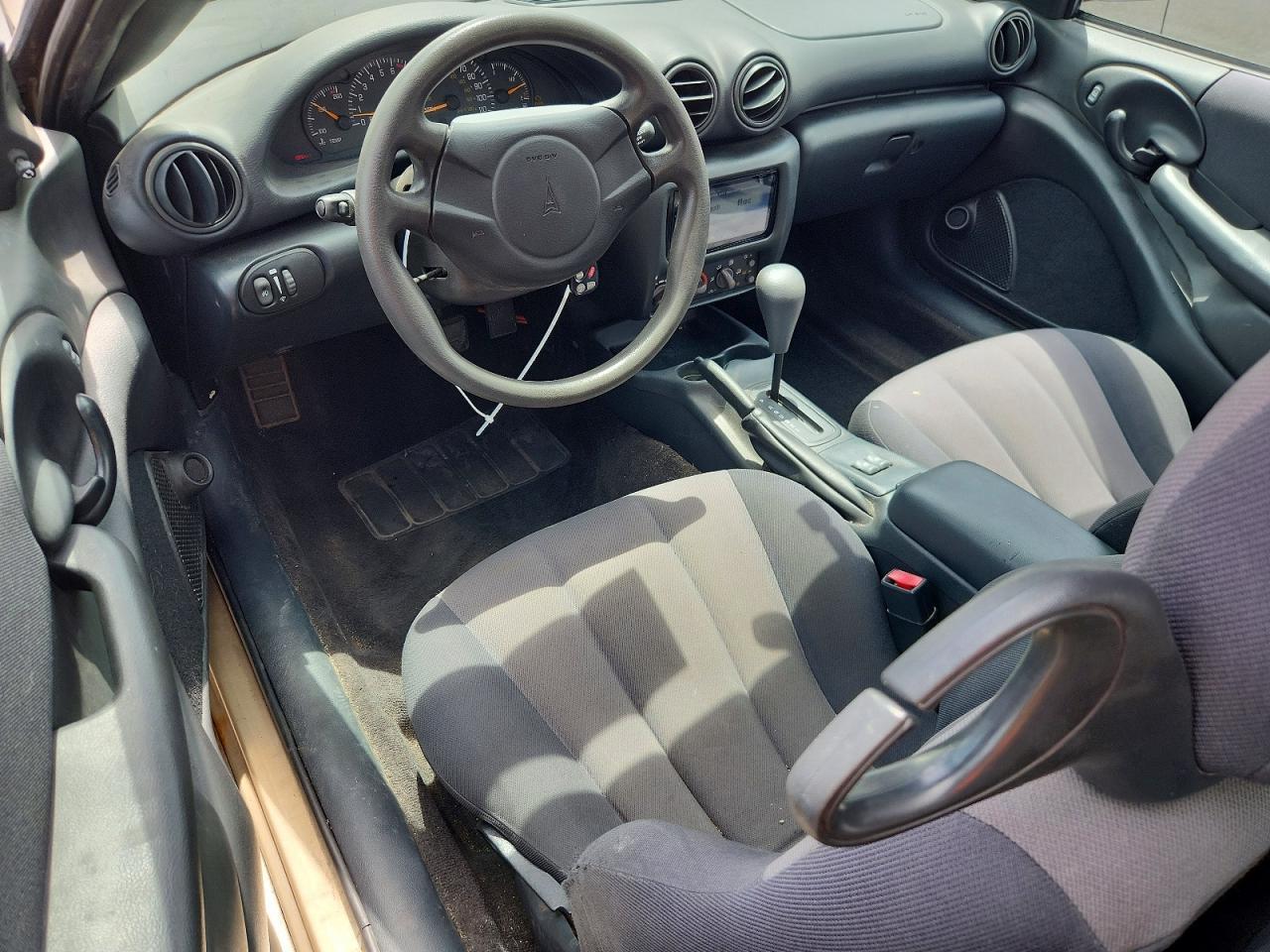 2005 PONTIAC SUNFIRE