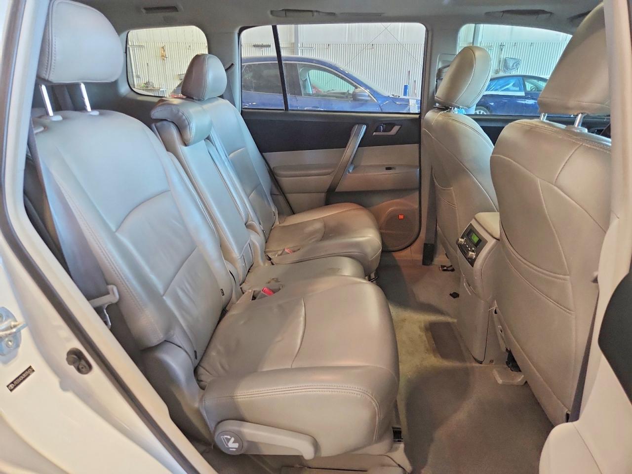 2008 TOYOTA HIGHLANDER