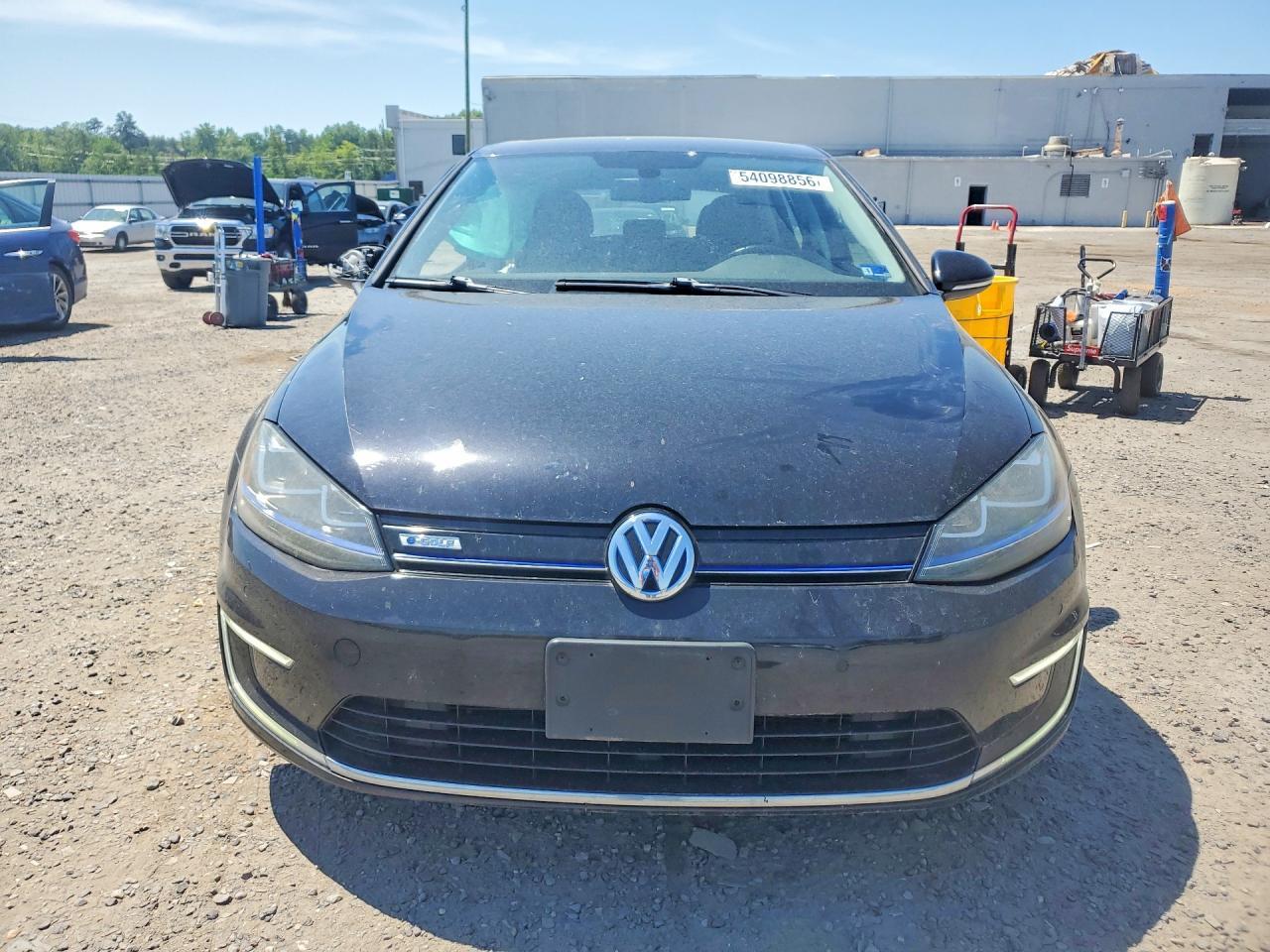 2015 VOLKSWAGEN e-Golf