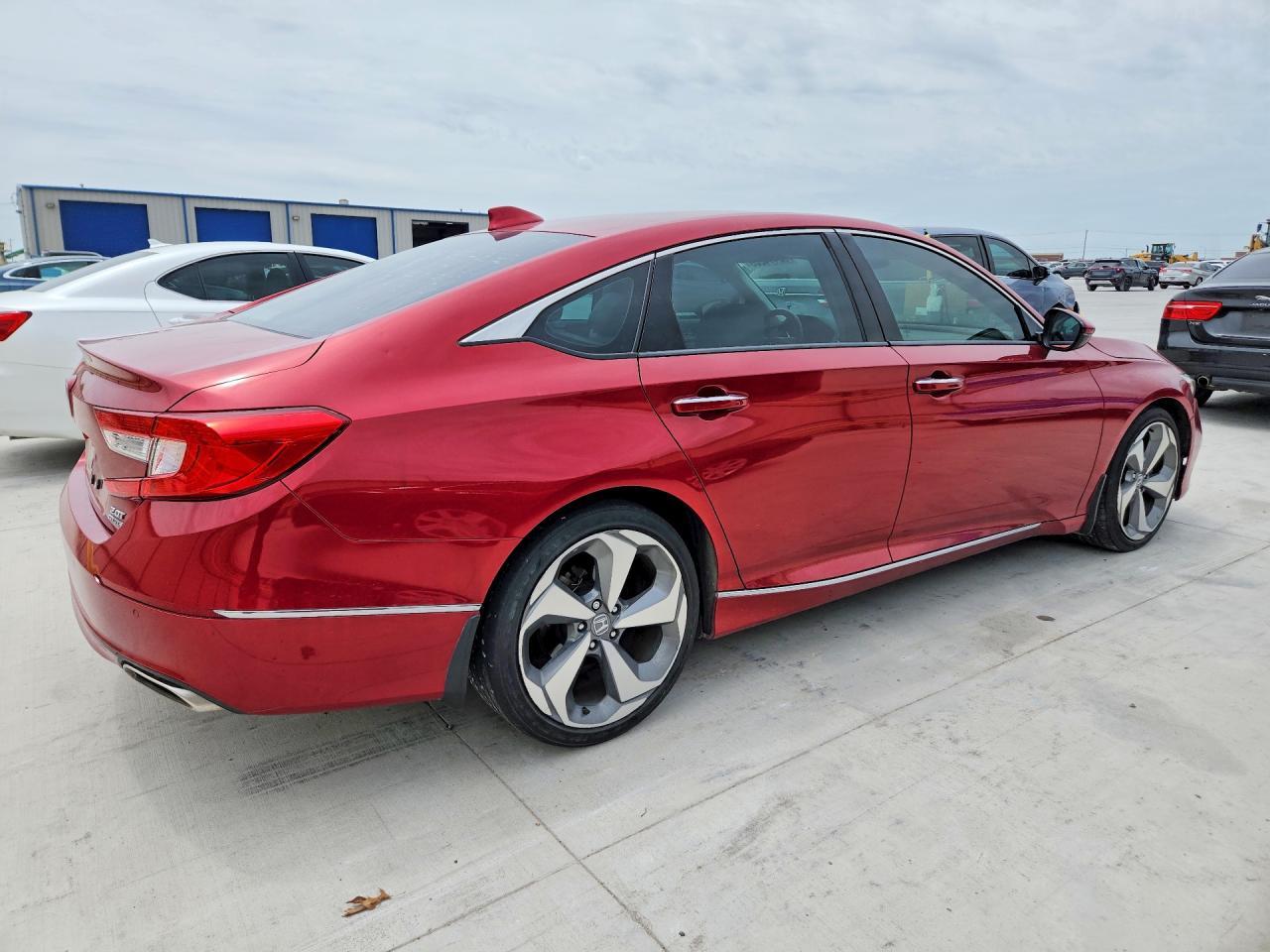 2018 HONDA ACCORD