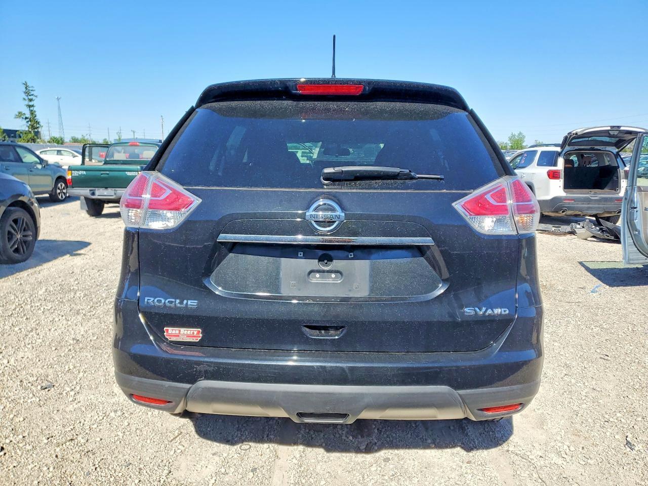 2016 NISSAN ROGUE