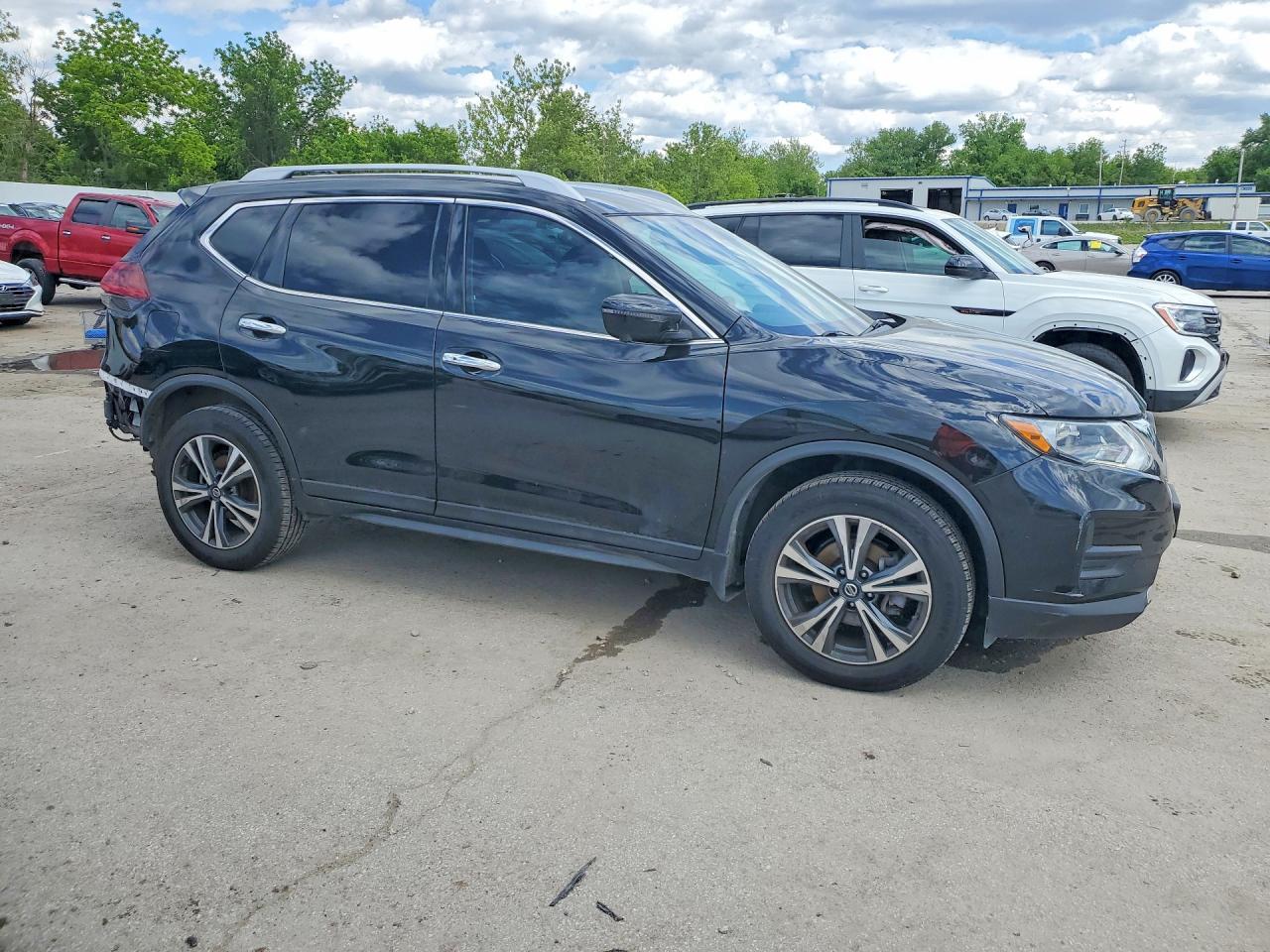 2019 NISSAN ROGUE
