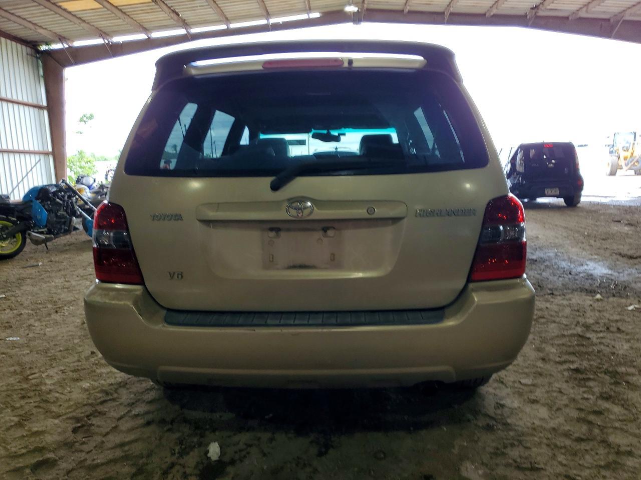 2006 TOYOTA HIGHLANDER