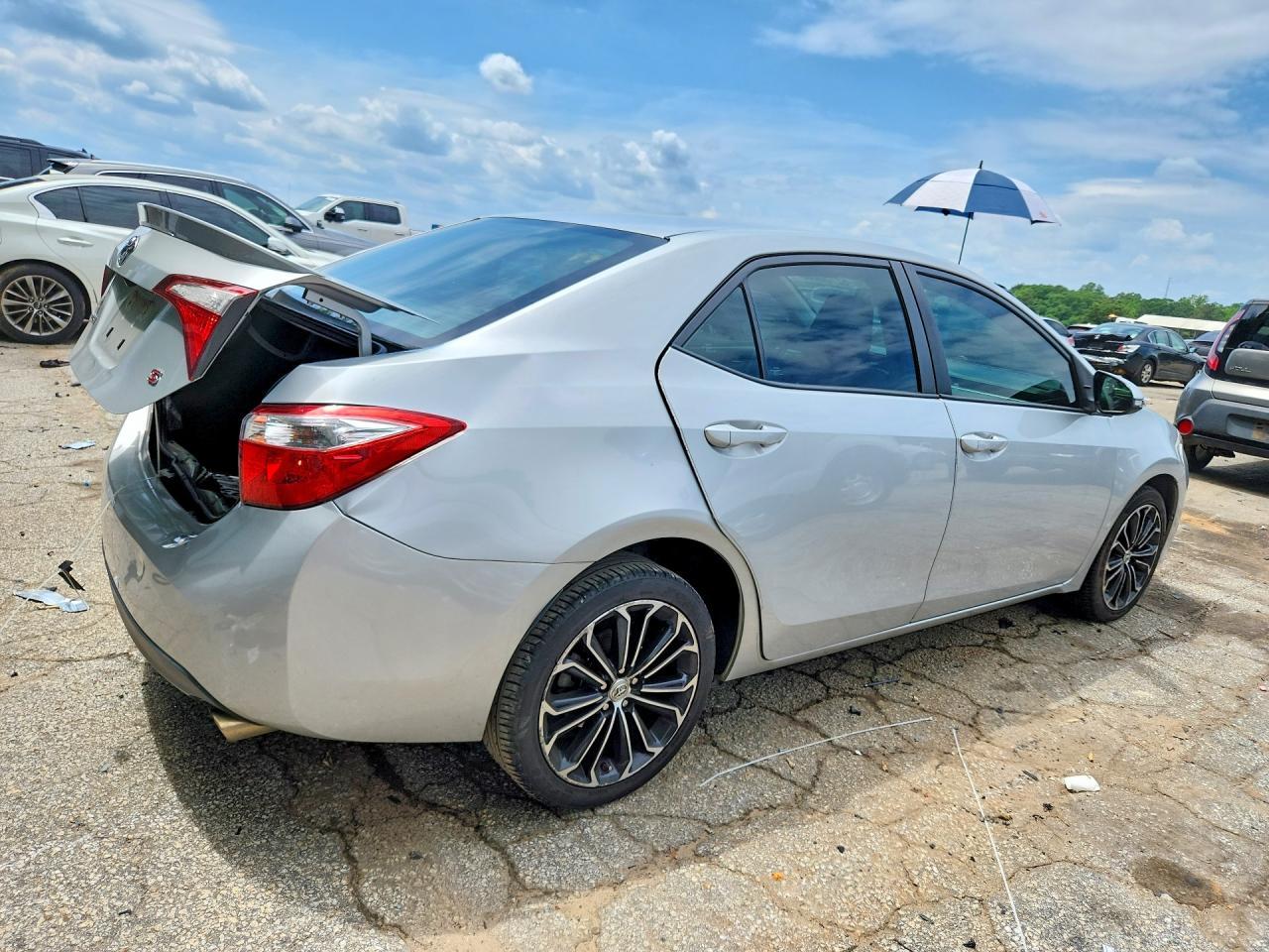 2016 TOYOTA COROLLA