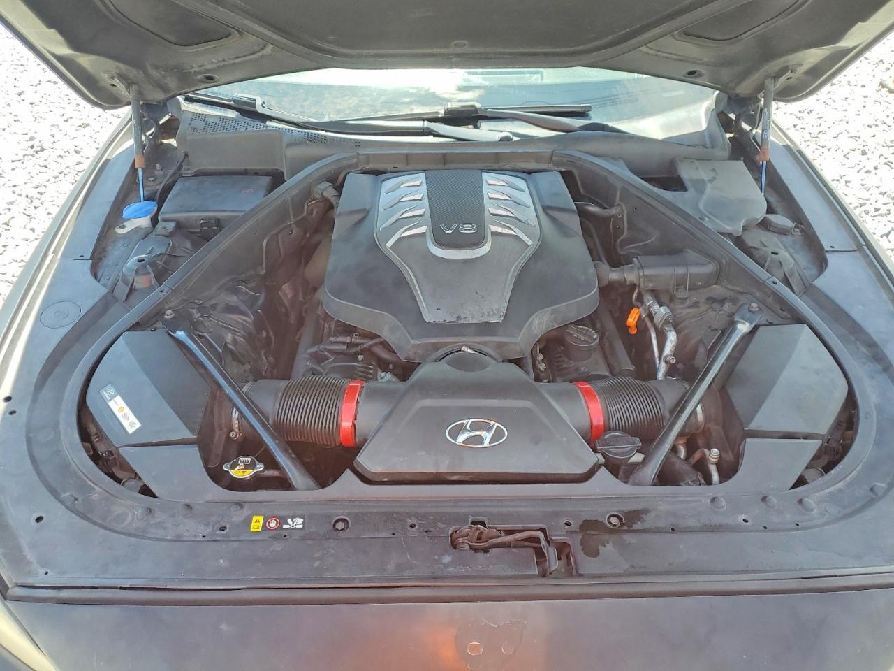 2015 HYUNDAI GENESIS