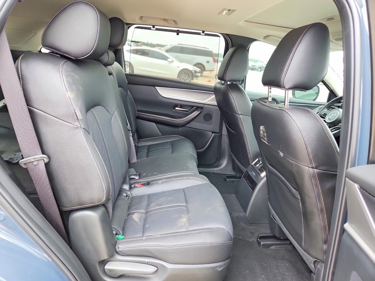2025 MAZDA Cx-70