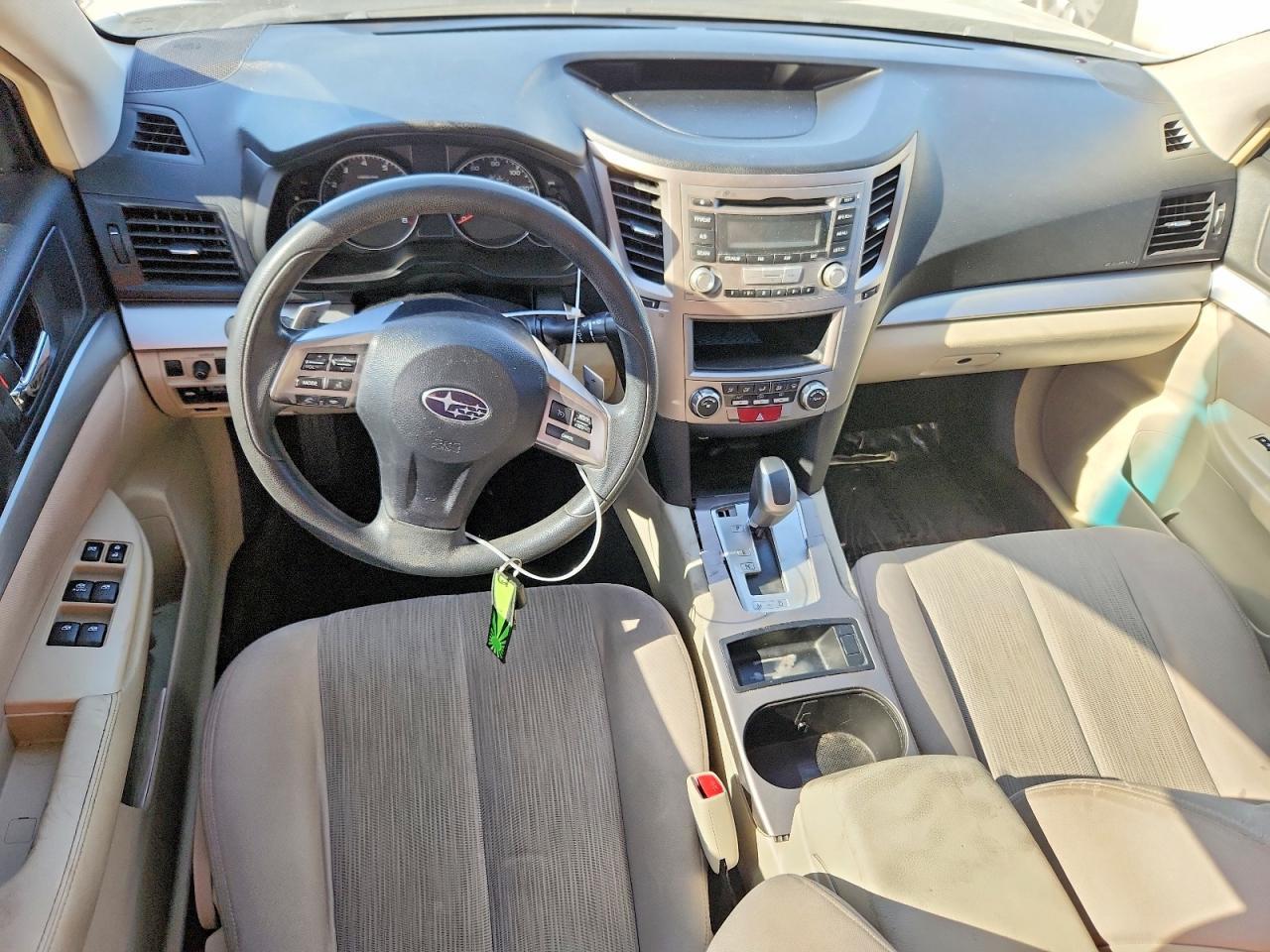 2014 SUBARU Legacy