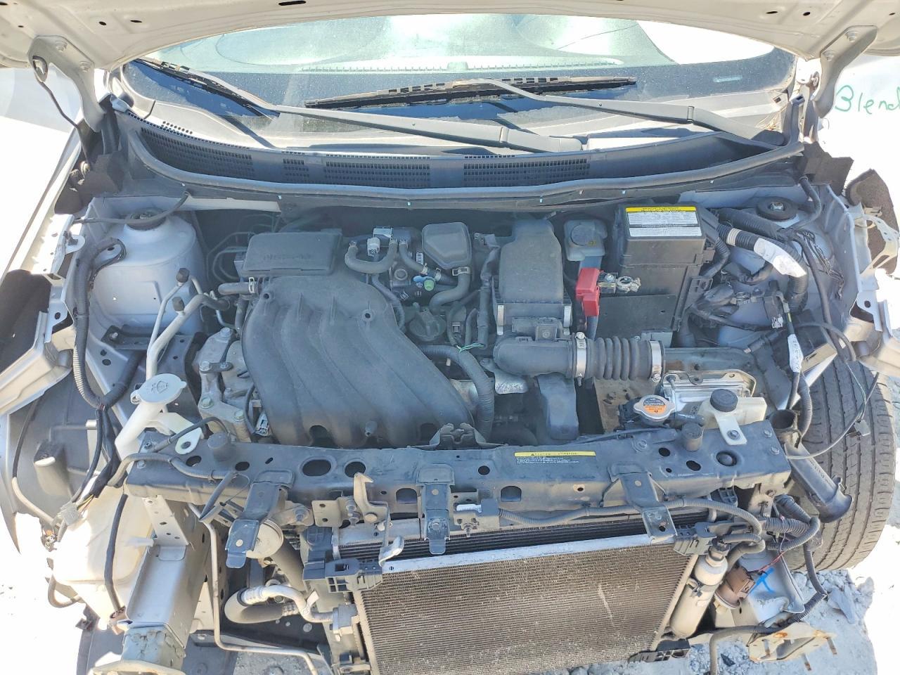 2017 NISSAN VERSA