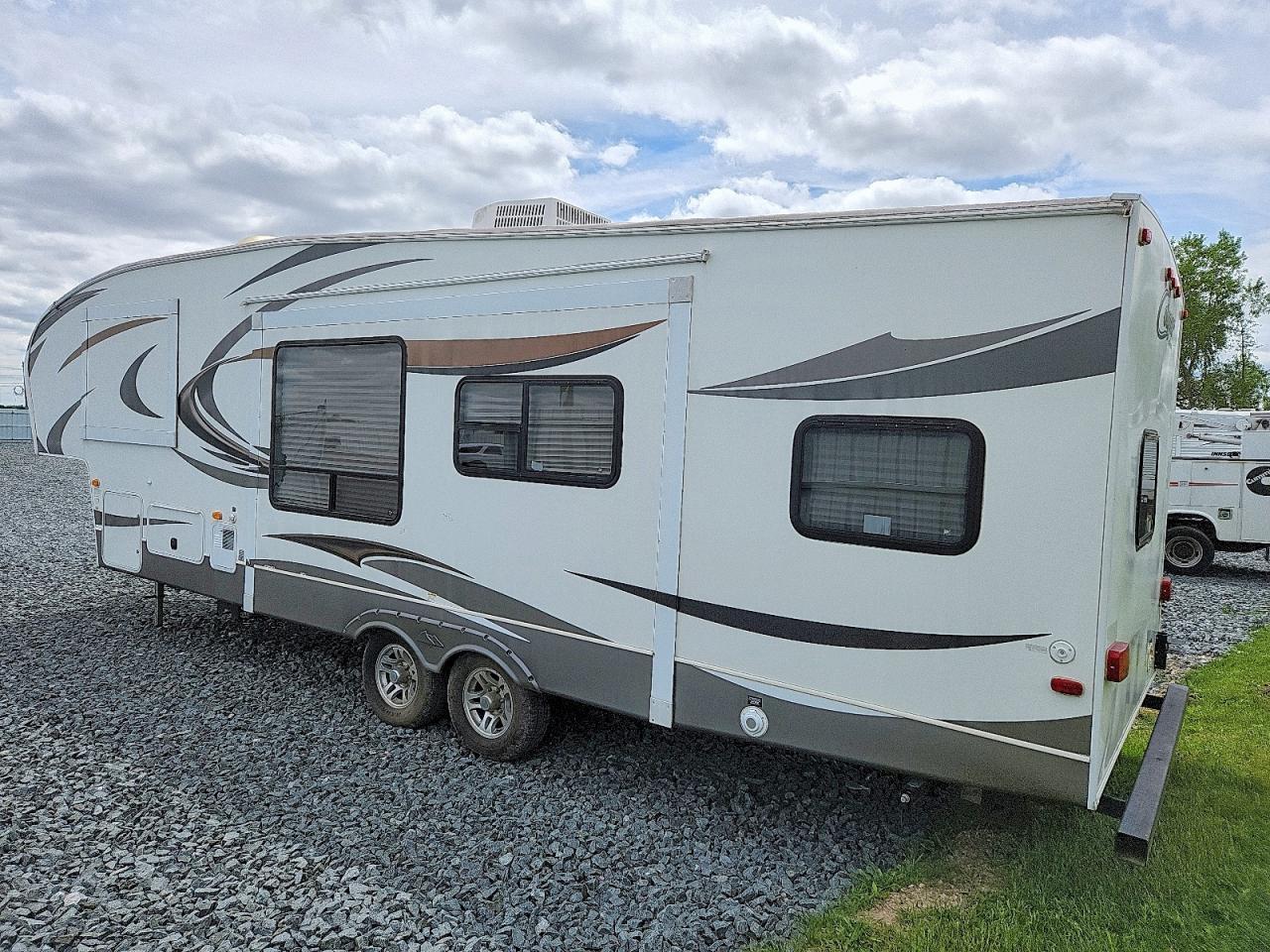 2012 Cougar Trailer