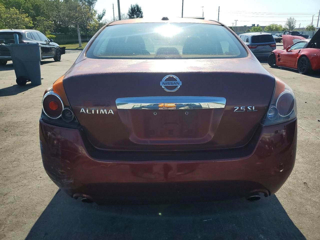 2011 NISSAN ALTIMA
