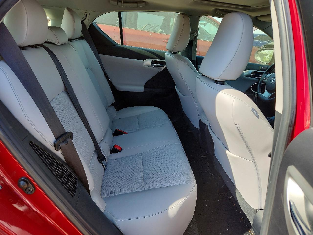 2012 LEXUS CT 200
