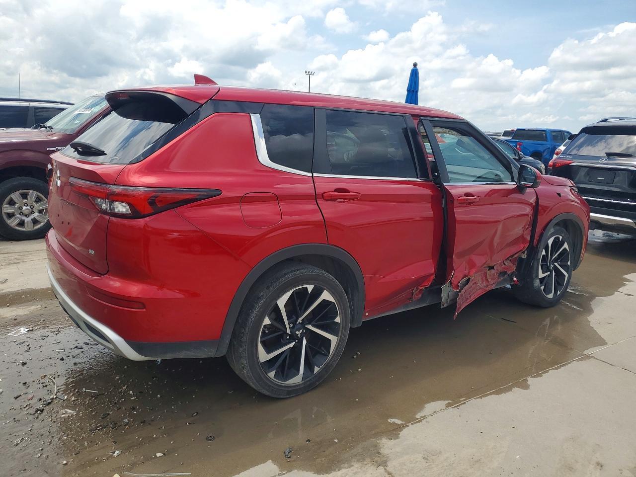2022 MITSUBISHI outlander