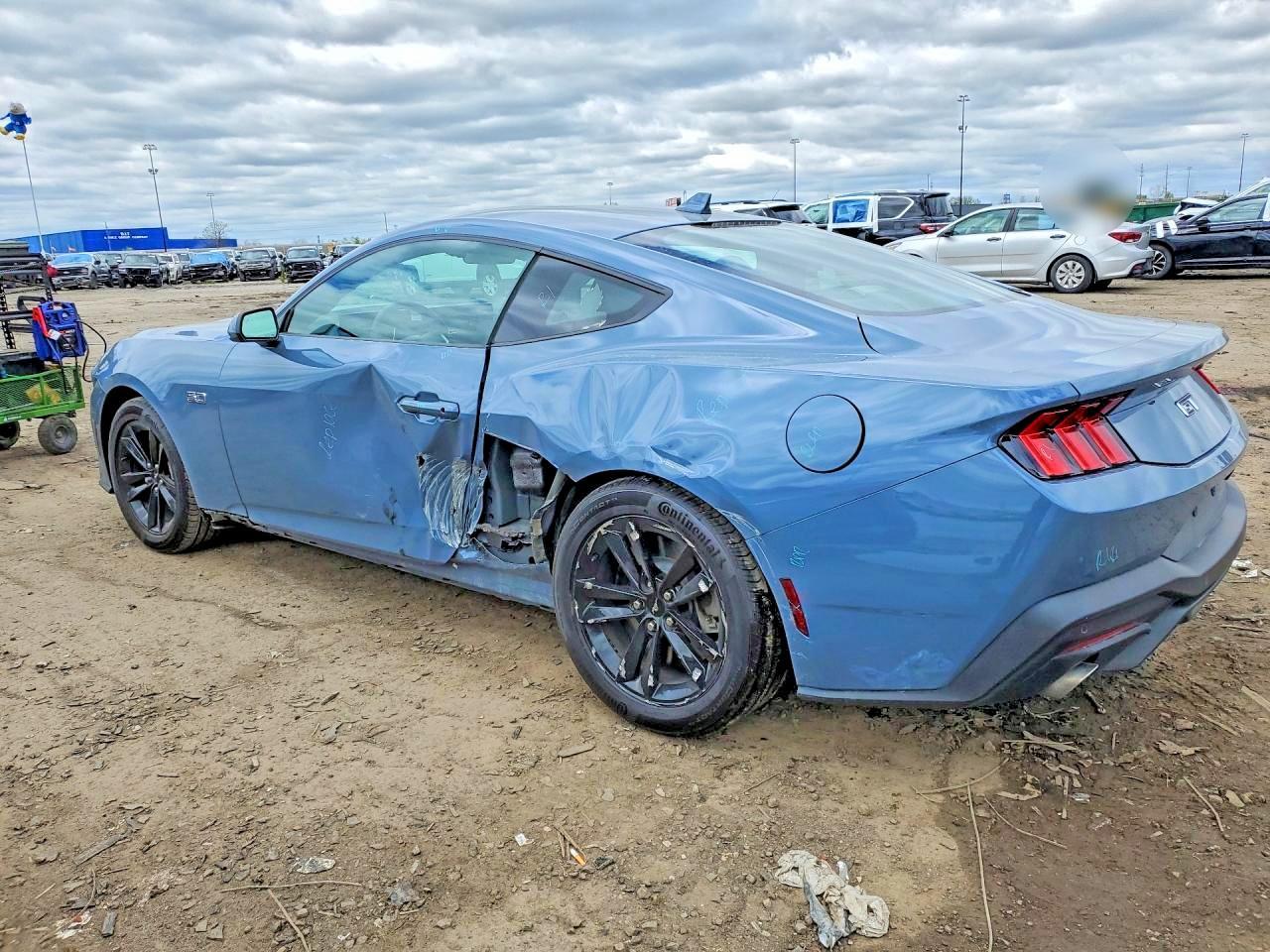 2026 FORD MUSTANG