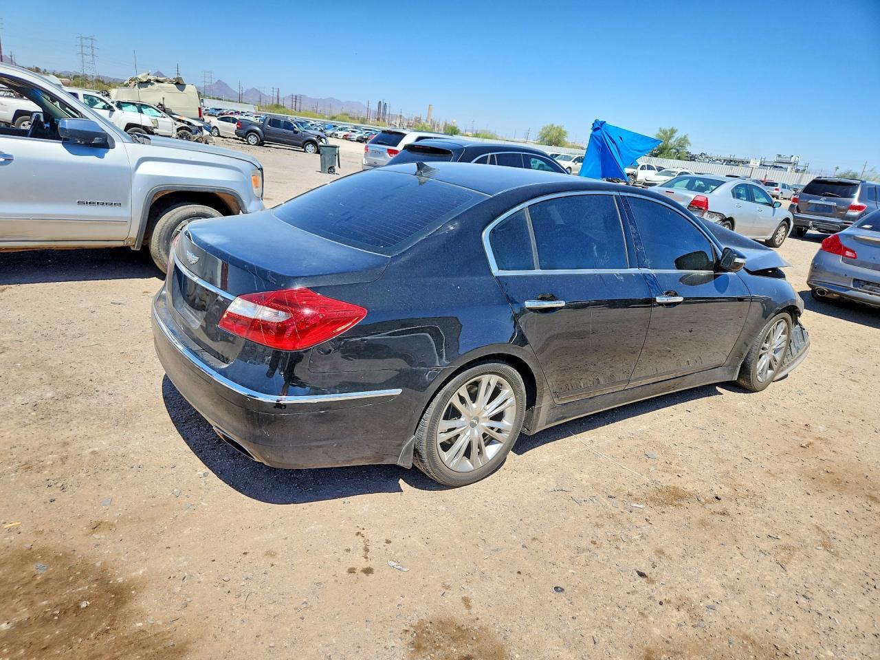 2012 HYUNDAI GENESIS