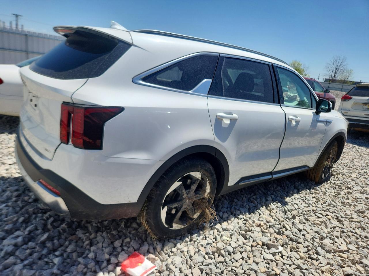 2025 KIA SORENTO