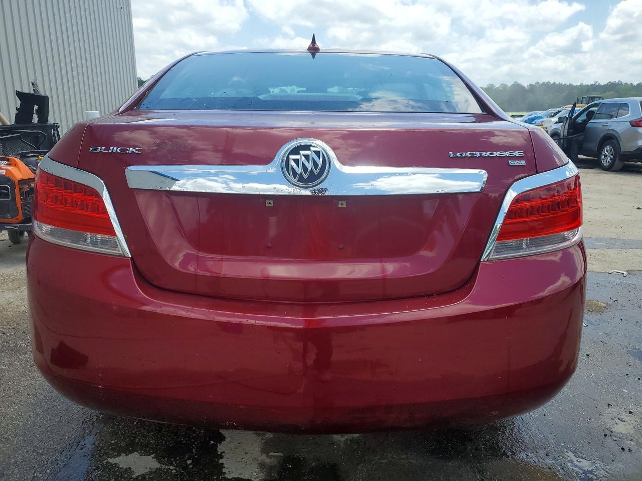 2011 BUICK LACROSSE