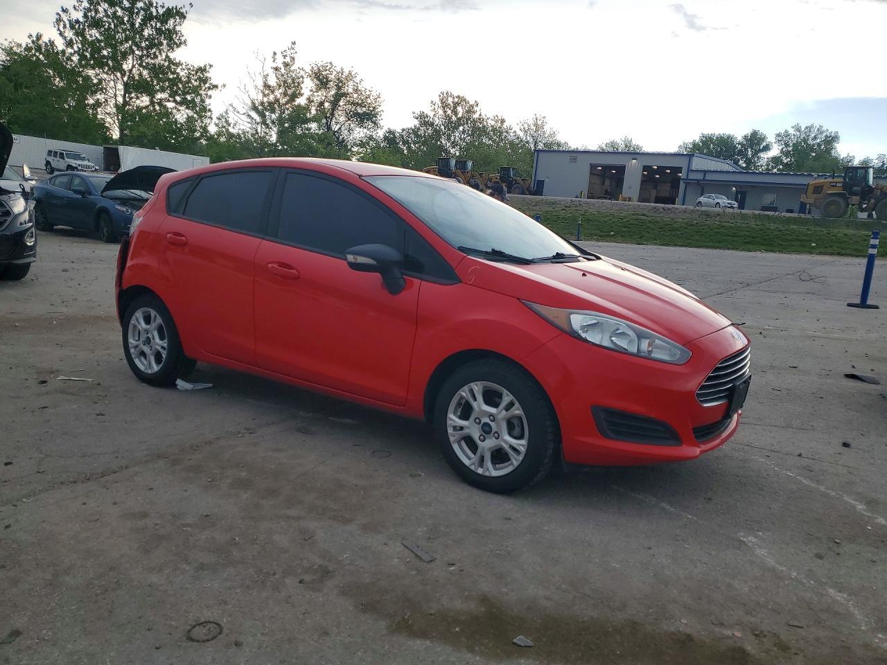 2015 FORD Fiesta