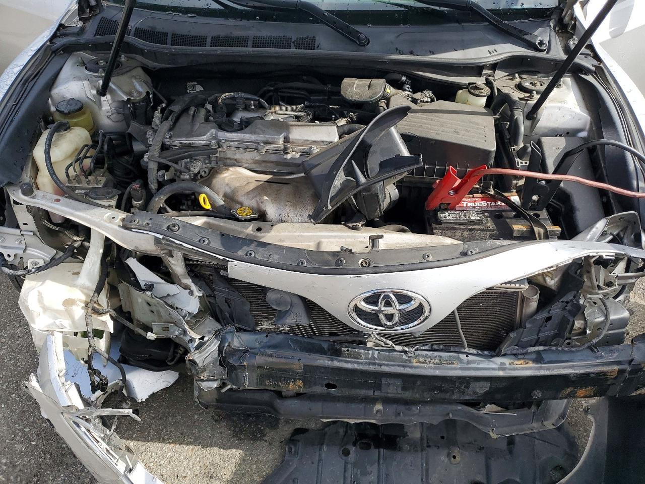 2011 TOYOTA CAMRY