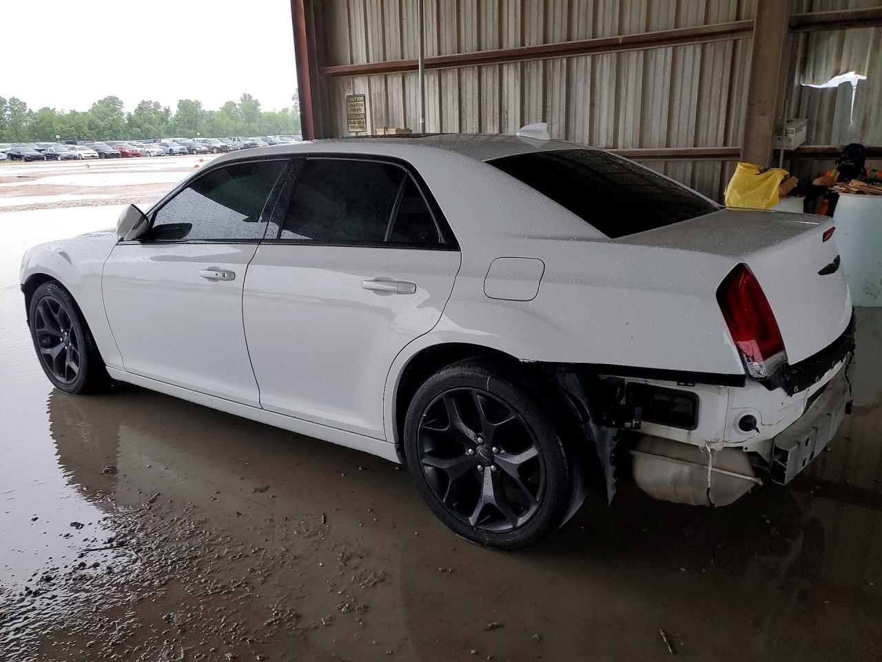 2021 CHRYSLER 300
