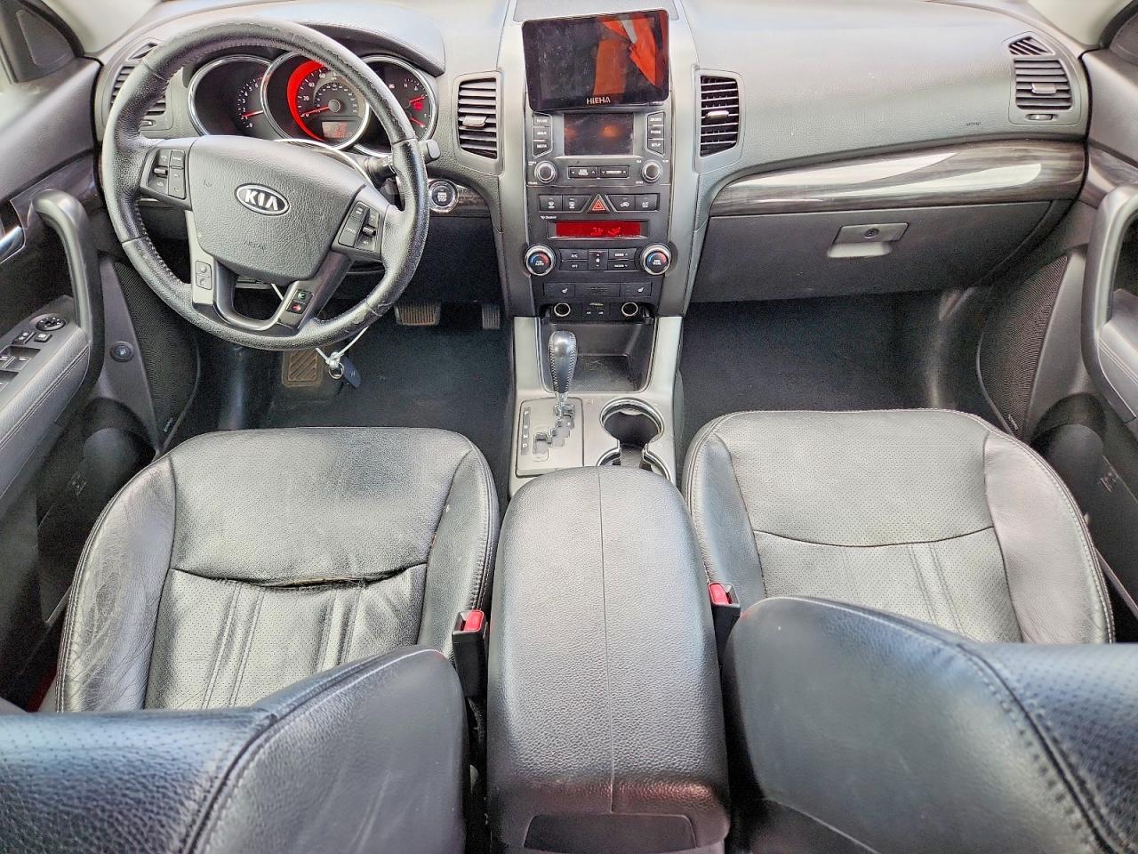 2013 KIA SORENTO