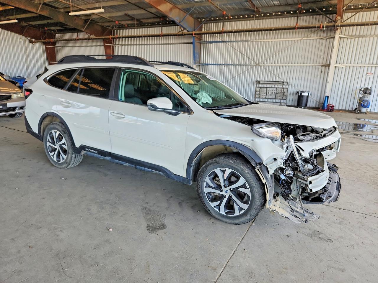 2022 SUBARU Outback