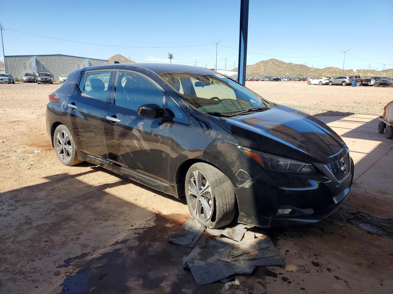 2020 NISSAN LEAF