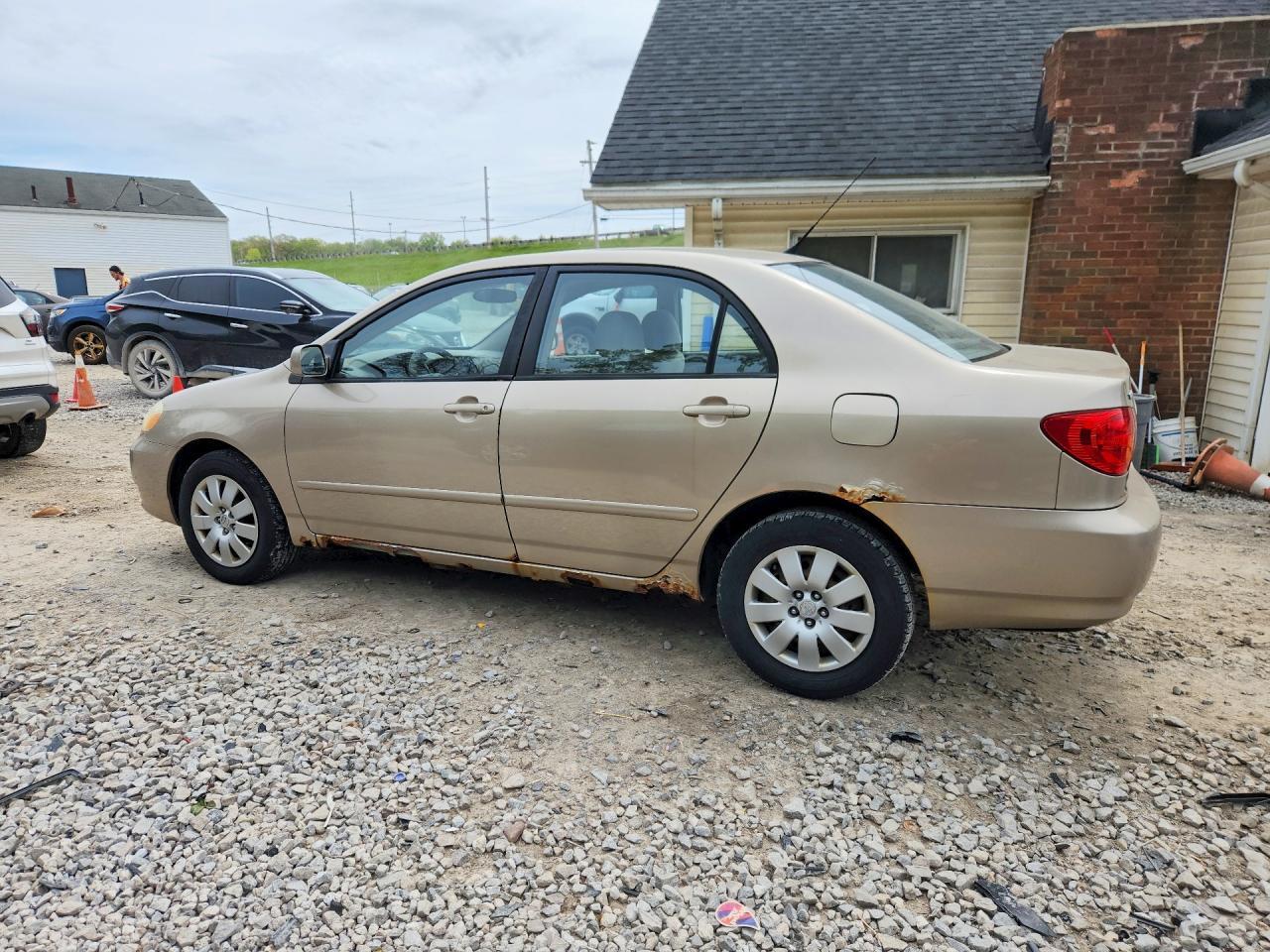 2004 TOYOTA COROLLA