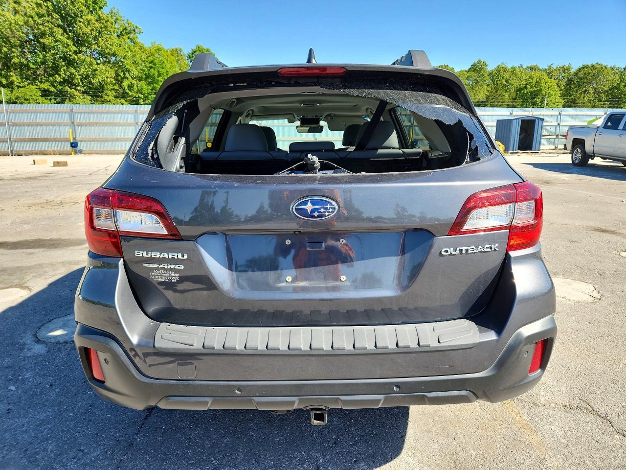 2018 SUBARU Outback