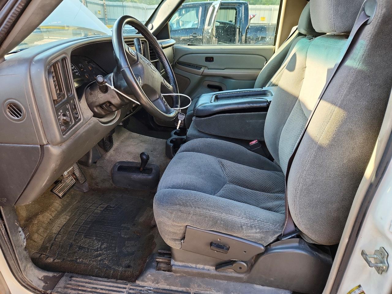 2004 CHEVROLET Silverado