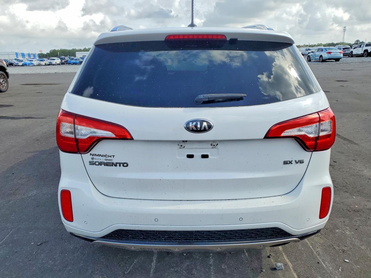 2015 KIA SORENTO