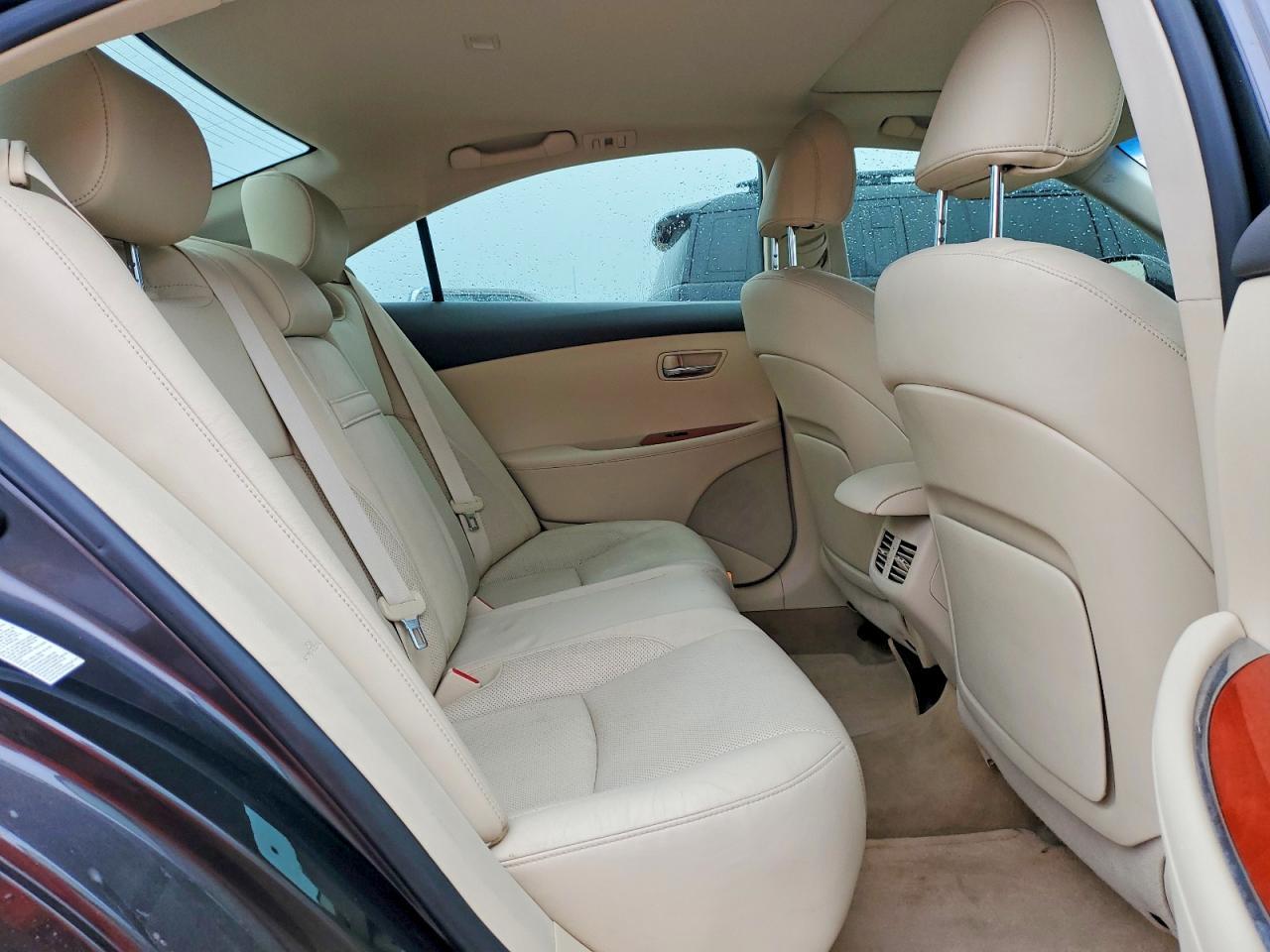 2011 LEXUS ES 350