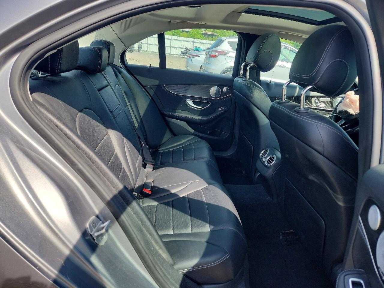 2015 MERCEDES-BENZ C-CLASS