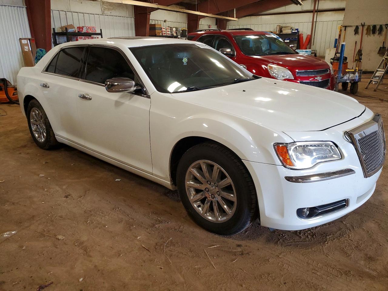 2011 CHRYSLER 300