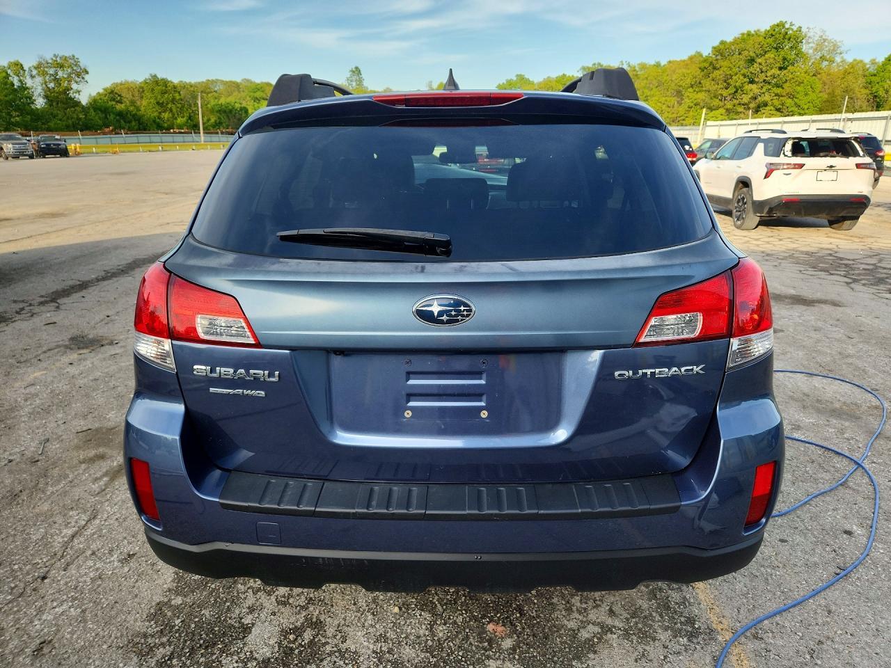 2013 SUBARU Outback