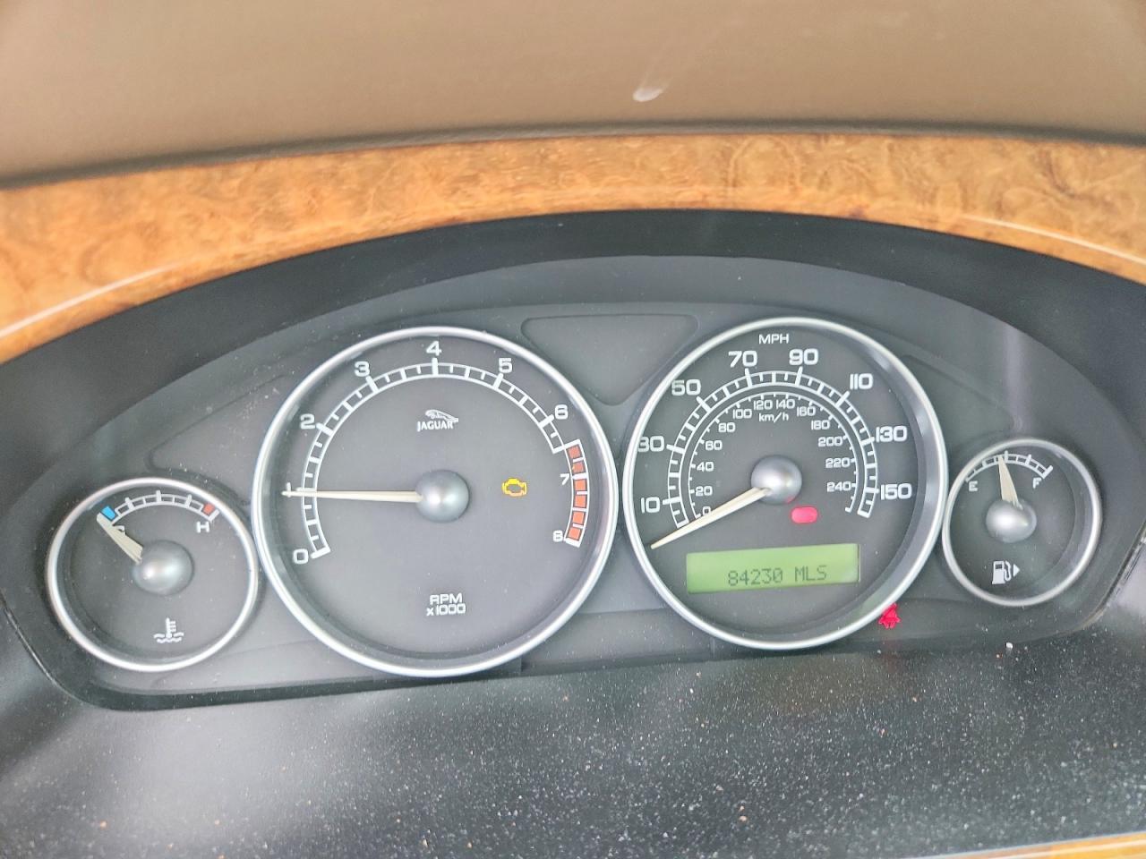 2005 Jagu Xj