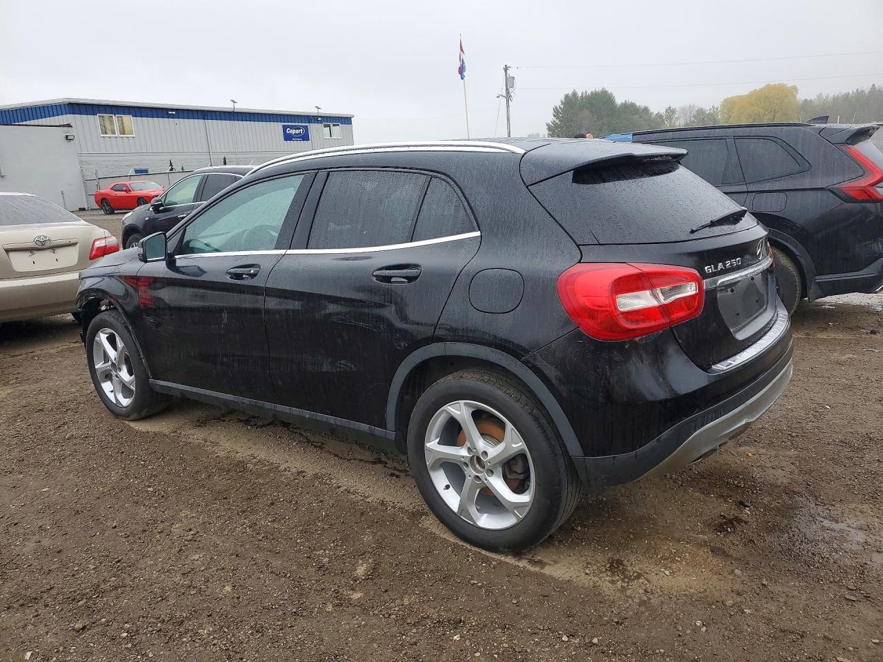 2016 MERCEDES-BENZ GLA-Class