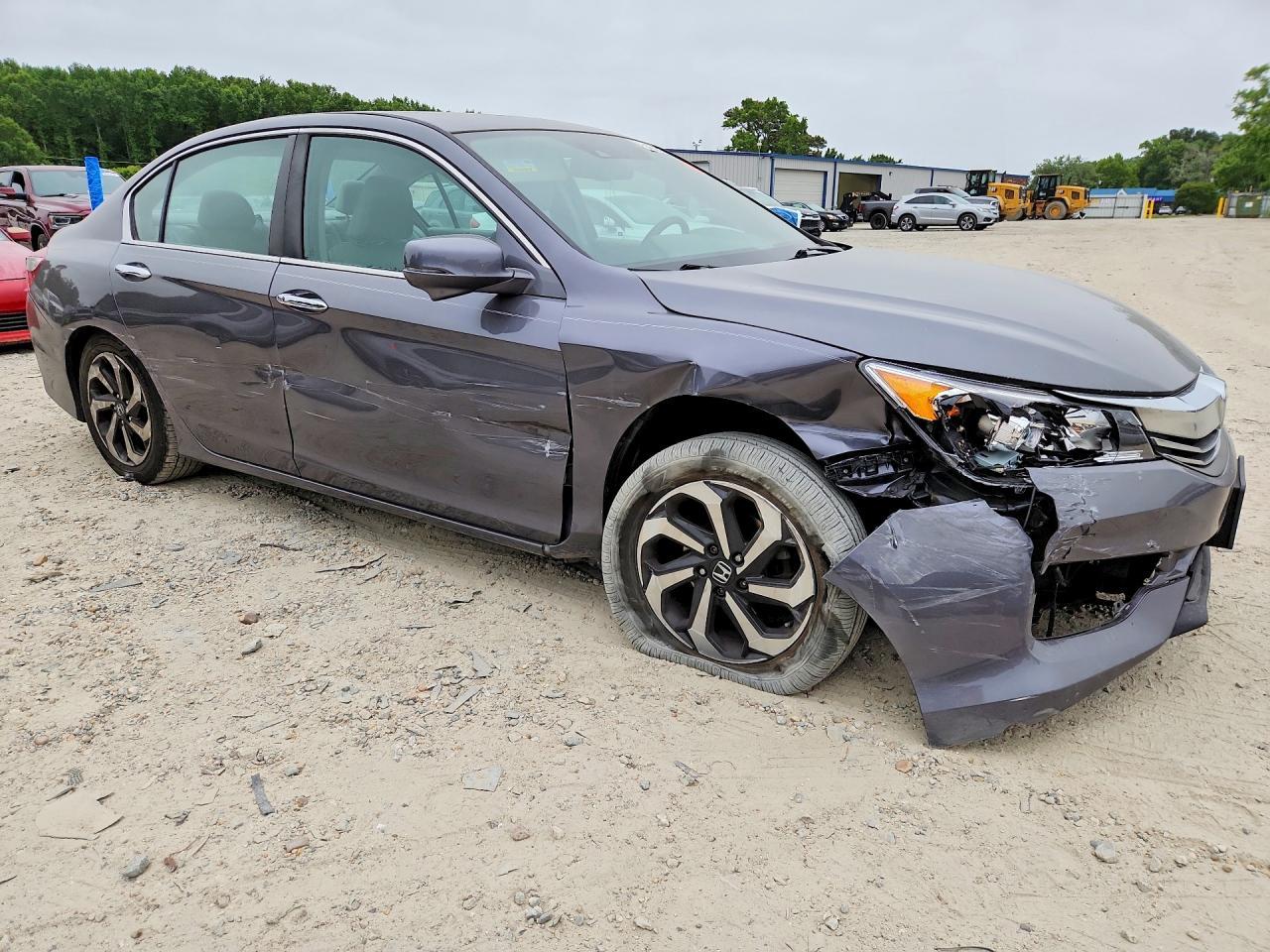 2017 HONDA ACCORD