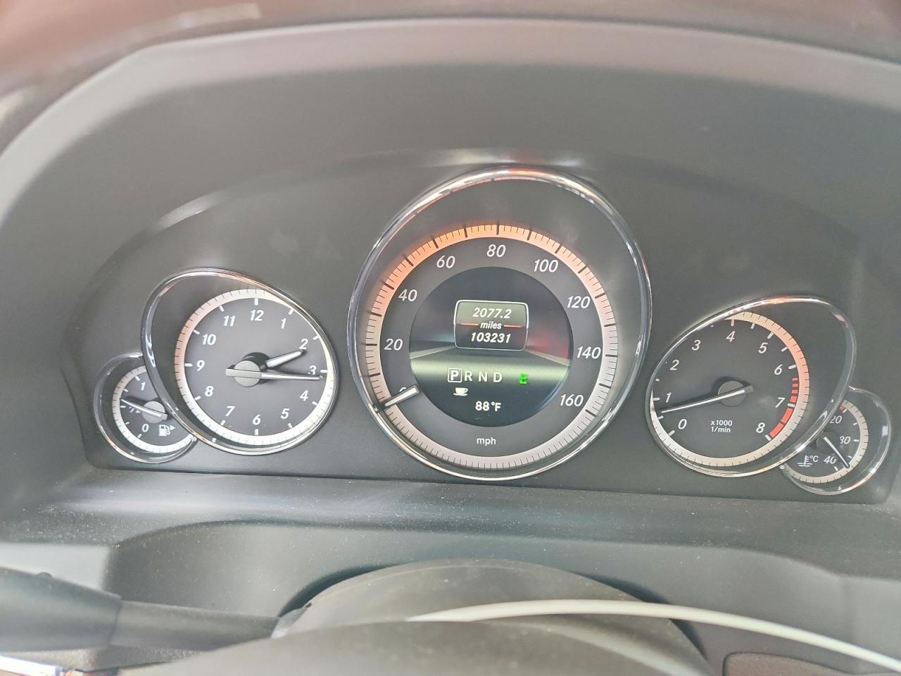 2012 MERCEDES-BENZ E-Class