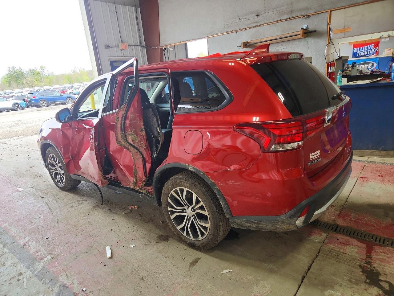 2018 MITSUBISHI outlander