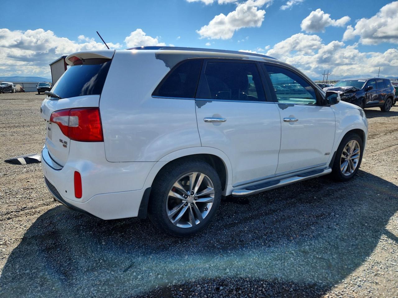 2014 KIA SORENTO