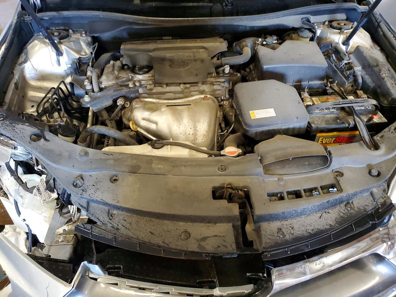 2016 TOYOTA CAMRY