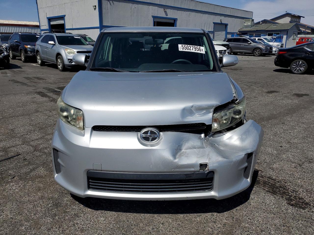 2012 SCION xB