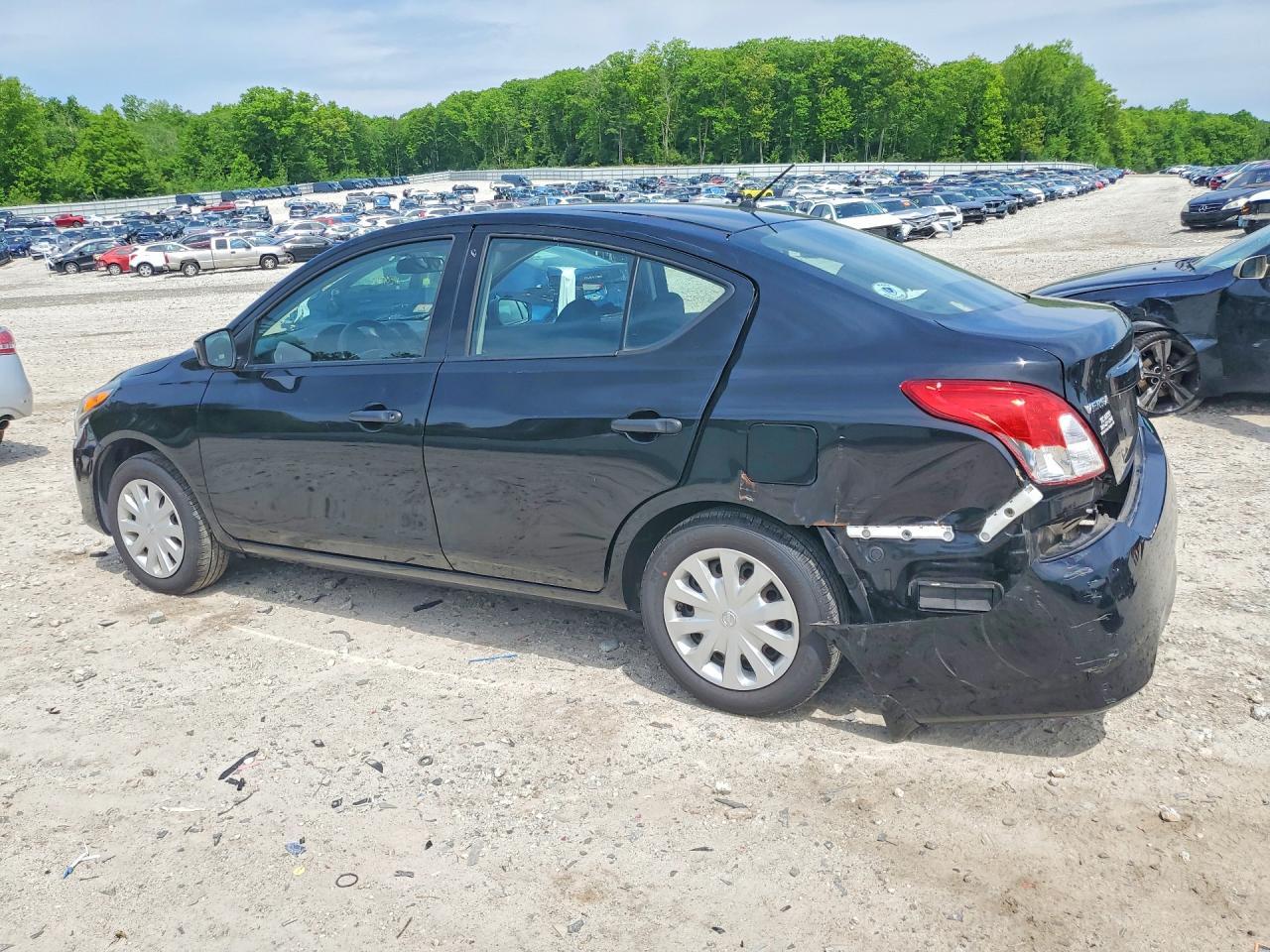 2016 NISSAN VERSA