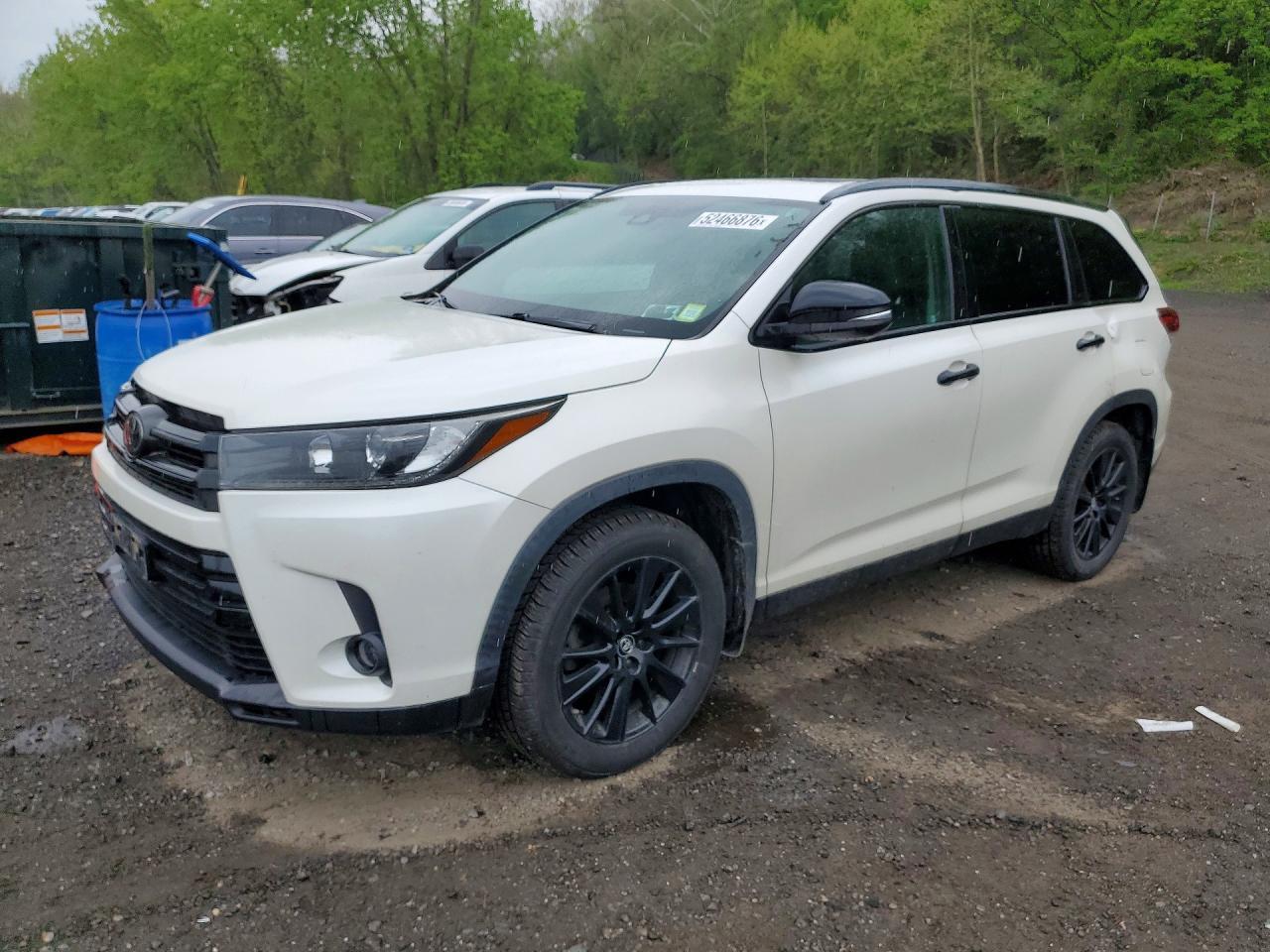 2019 TOYOTA HIGHLANDER