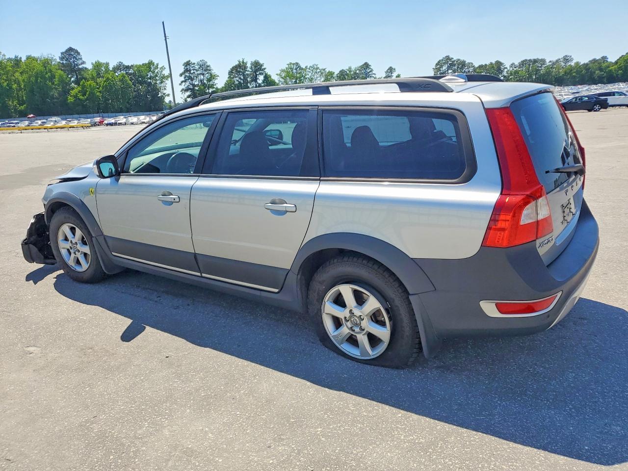 2008 VOLVO XC70
