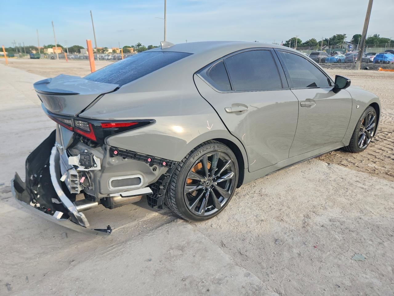 2025 LEXUS IS 350
